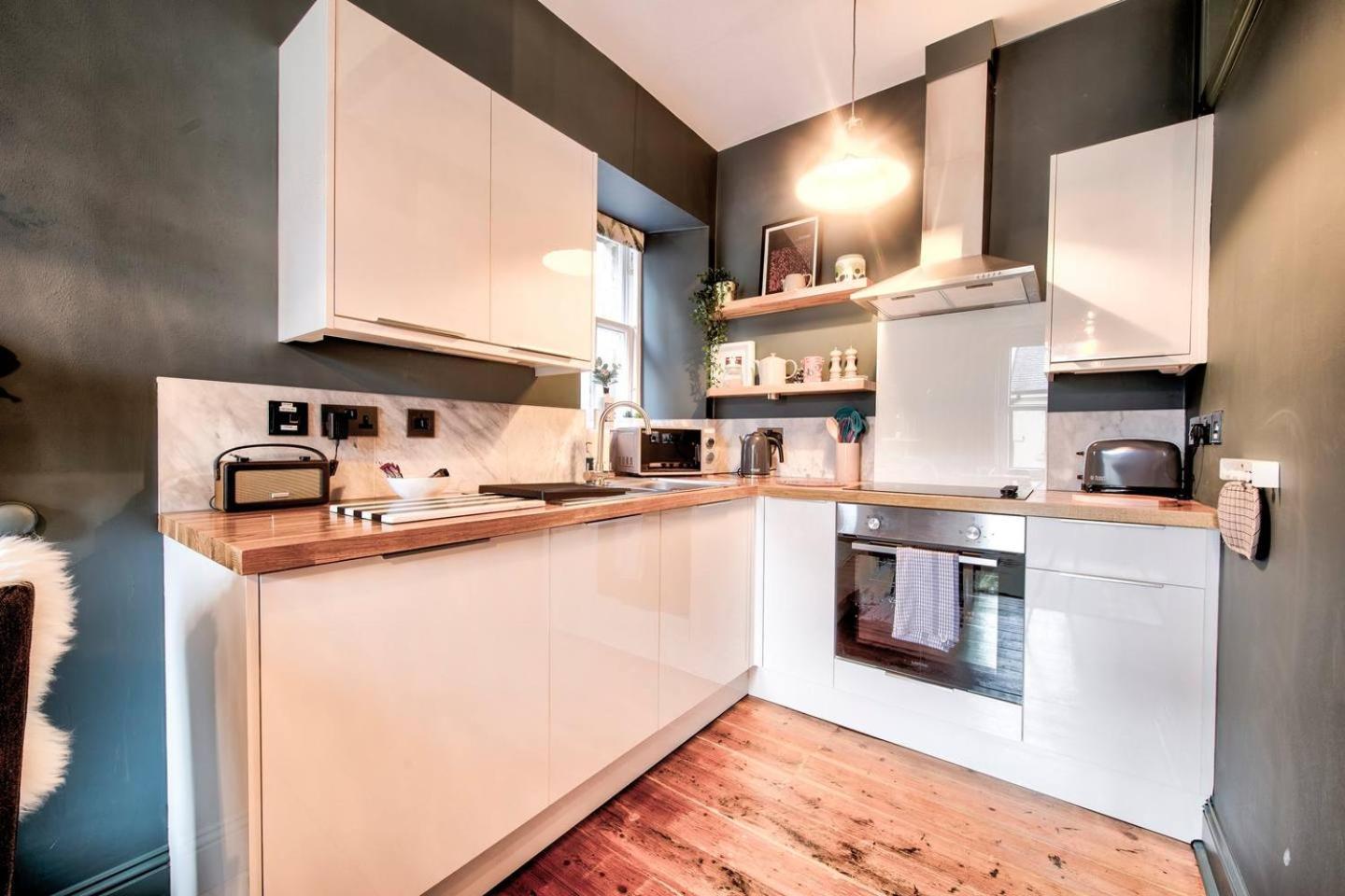 Guestready - Stylishly Presented City Centre Ap Единбург Екстериор снимка